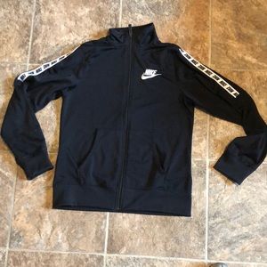 Black youth XL zip-up hoodie